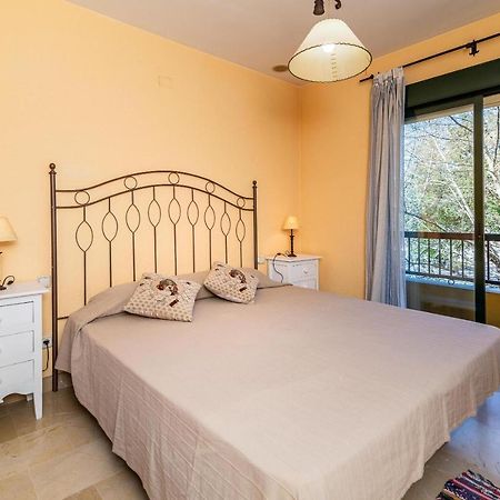 Spacious Apartment In Марбелья Екстер'єр фото