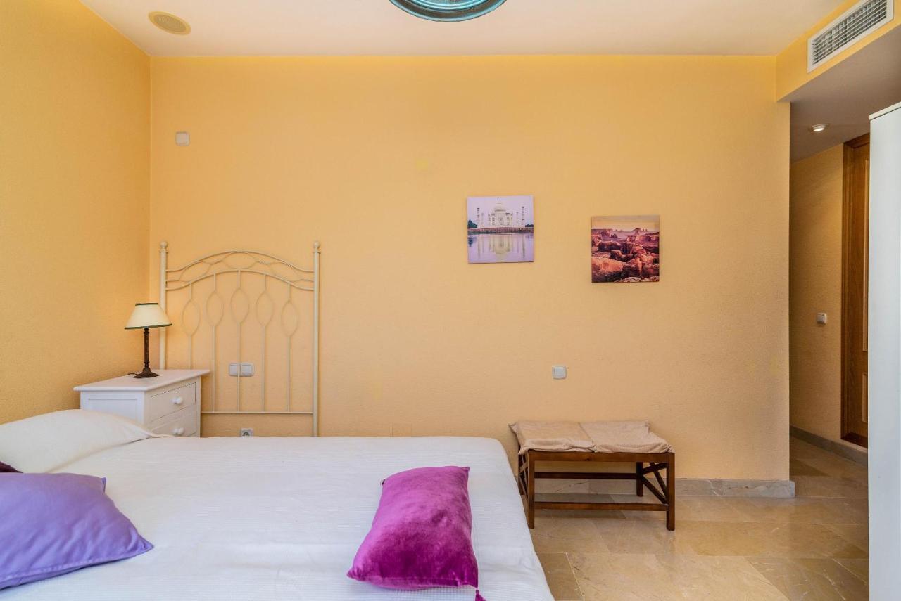 Spacious Apartment In Марбелья Екстер'єр фото