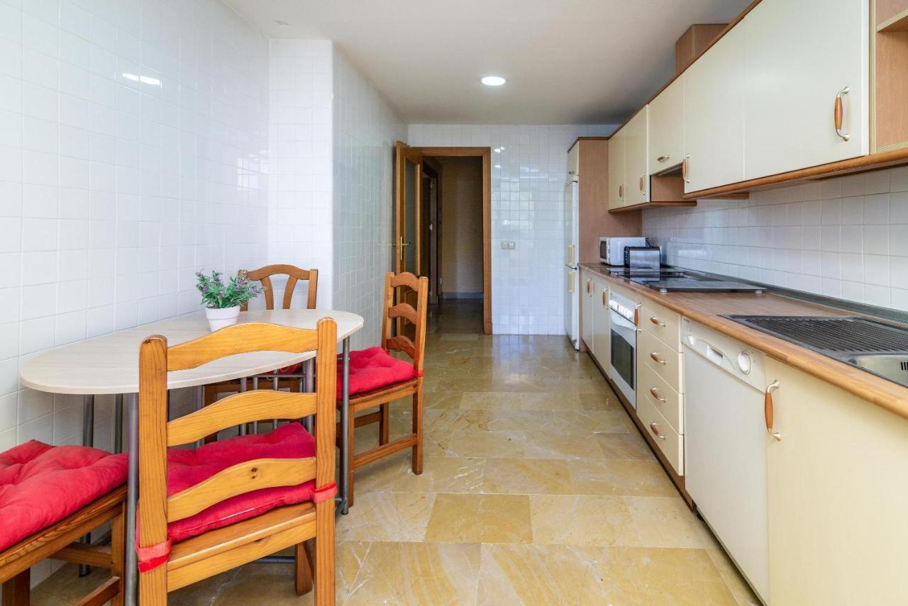 Spacious Apartment In Марбелья Екстер'єр фото